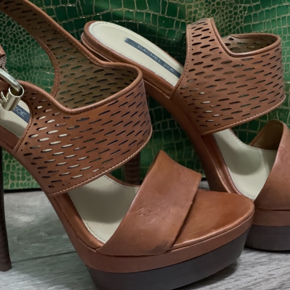 Rachel Zoe Black Camel leather platform sandals. - Picture 2 of 5